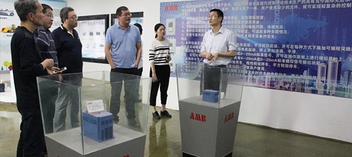 “徐工研究院”、“徐工特種機(jī)械”領(lǐng)導(dǎo)一行蒞臨安邦信參觀考察